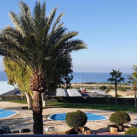 King'S Palace - Spacious 2 Bed, 2 Bath With Sea And Pool Views Lejlighed Paphos Eksteriør billede