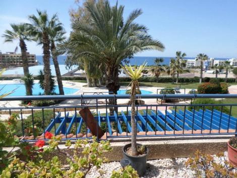 King'S Palace - Spacious 2 Bed, 2 Bath With Sea And Pool Views Lejlighed Paphos Eksteriør billede