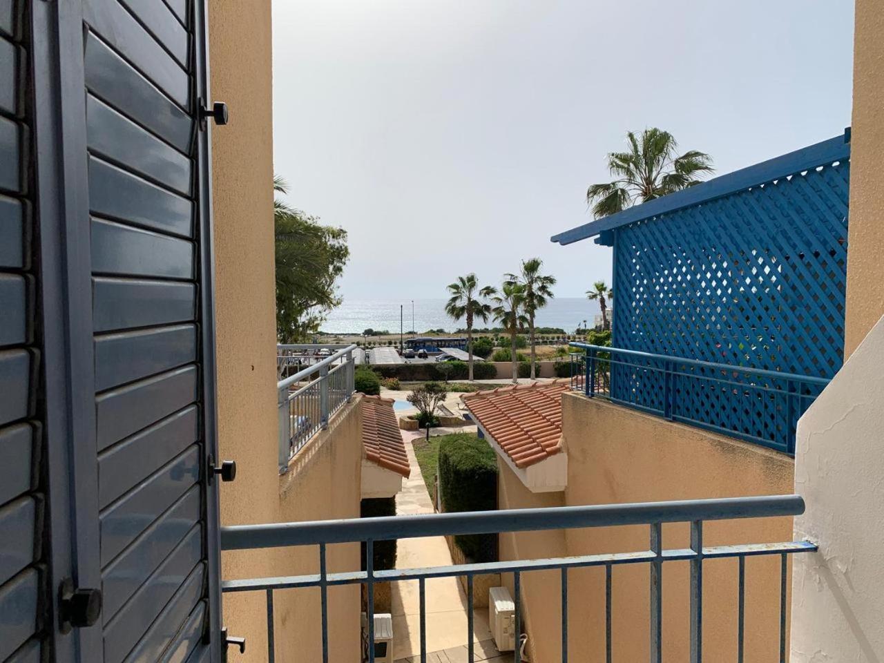 King'S Palace - Spacious 2 Bed, 2 Bath With Sea And Pool Views Lejlighed Paphos Eksteriør billede