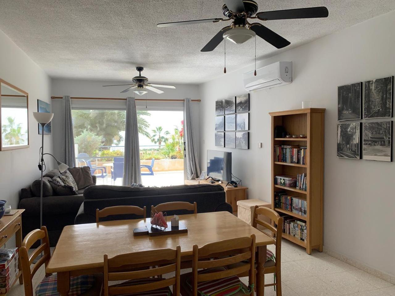 King'S Palace - Spacious 2 Bed, 2 Bath With Sea And Pool Views Paphos Eksteriør billede